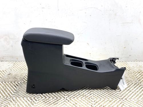 Middle console SUZUKI SX4 S-Cross (JY) 1.4 Hybrid (Mild Hybrid) (AKK 414) | BP39301071I22 - Image 4