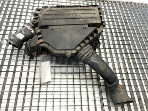 Used Air filter box Air filter box 39312777 39312777