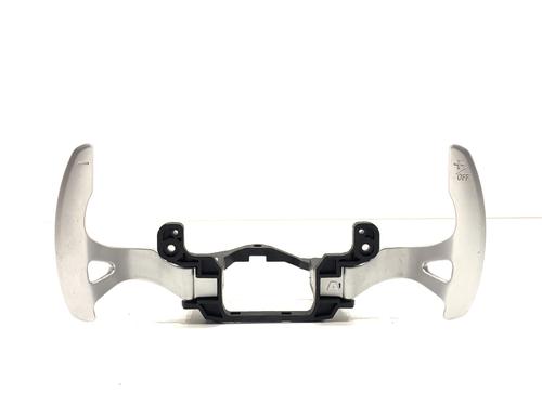 Used Steering wheel controls Steering wheel controls MITSUBISHI OUTLANDER III (GG_W, GF_W, ZJ, ZL, ZK) 2.0 Hybrid 4WD (GG2W) (121 hp) 39348191 39348191