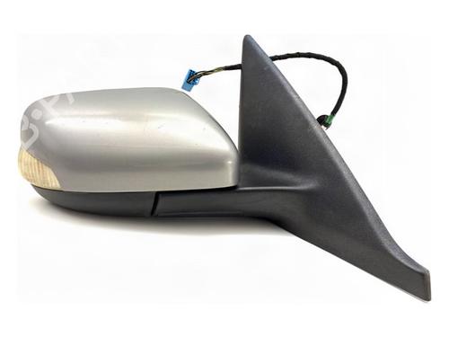 right-mirror-volvo-v50-545-2003-2004-2005-2006-2007-2008-2009-2010-2011-2012-40033779 main image