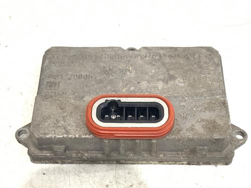 xenon-ballast-audi-a6-c6-4f2-2004-2005-2006-2007-2008-2009-2010-2011-39299391 main image