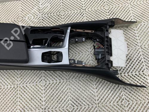 Middle console BMW 5 (G30, F90) 518 d Mild-Hybrid | BP39307026I22 - Image 2