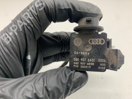 Electronic sensor SKODA OCTAVIA III Combi (5E5, 5E6) 2.0 TDI | BP40521902M84 - Image 5
