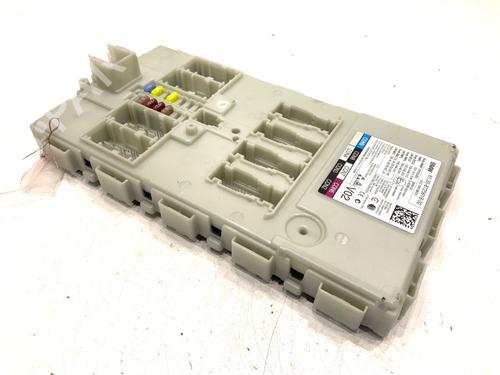 Fuse box BMW 5 (G30, F90) 530 e Plug-in-Hybrid | BP39297499E1 - Image 2