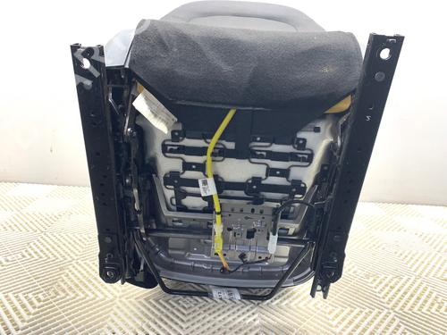 Left front seat HYUNDAI i20 III (BC3, BI3) 1.2 | BP39328996C15 - Image 9