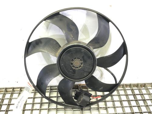 radiator-fan-opel-astra-j-p10-2009-2010-2011-2012-2013-2014-2015-2016-39279183 main image