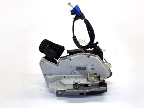 rear-right-lock-seat-leon-5f1-2012-2013-2014-2015-2016-2017-2018-2019-2020-2021-39326537 main image