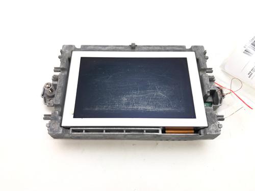 display-monitor-mercedes-benz-e-class-t-model-s212-2009-2010-2011-2012-2013-2014-2015-2016-39269484 main image