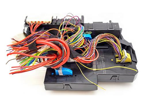 Used Fuse box Fuse box MERCEDES-BENZ E-CLASS (W212) E 400 4-matic (212.067) (333 hp) 39735794 39735794