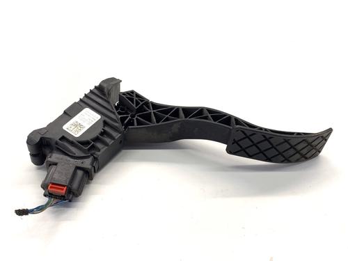 Used Pedal Pedal 39319336 39319336