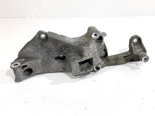 Used Support Support PEUGEOT 308 II (LB_, LP_, LW_, LH_, L3_) 1.2 THP 130 (131 hp) 39321108 39321108