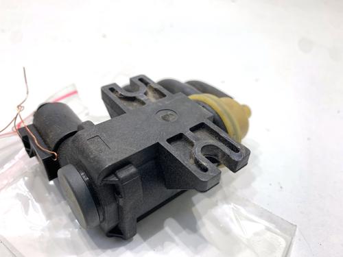 Electronic sensor VW PASSAT B8 Variant (3G5, CB5) 2.0 TDI | BP39339415M84 - Image 2