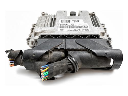 Used Engine control unit (ECU) Engine control unit (ECU) 39356824 39356824