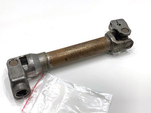 Used Steering column universal joint Steering column universal joint 39333879 39333879