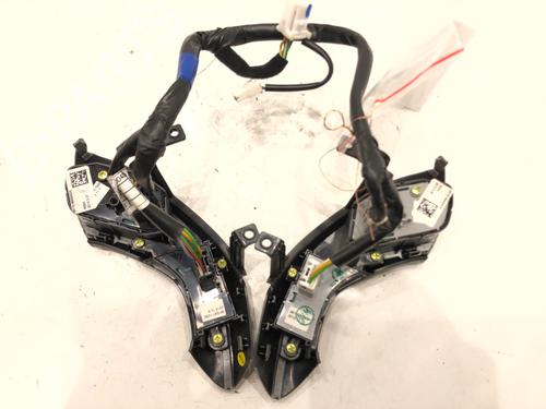 Steering wheel controls HYUNDAI i30 (GD) 1.6 CRDi | BP39283233E15 - Image 2