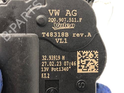 Heater blower motor VW T-ROC (A11, D11) 1.5 TSI | BP39344302M62 - Image 3