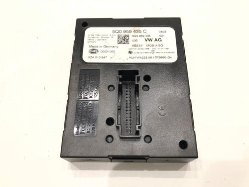 electronic-module-skoda-octavia-iii-combi-5e5-5e6-2012-2013-2014-2015-2016-2017-2018-2019-2020-39285045 main image