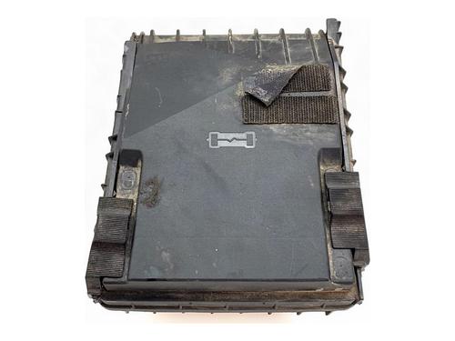 Used Fuse box Fuse box VW TOURAN (1T3) 1.6 TDI (105 hp) 39703580 39703580