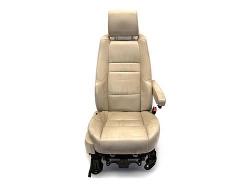 Used Right front seat Right front seat 39359359 39359359