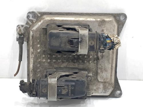 Used Engine control unit (ECU) Engine control unit (ECU) 39332426 39332426