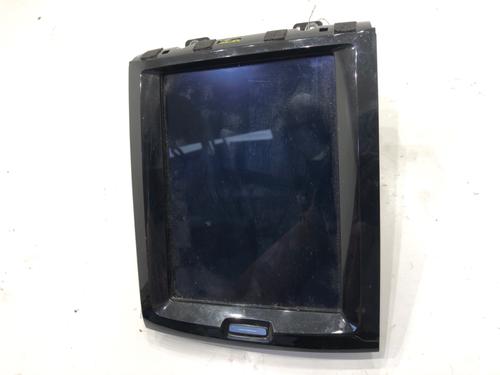 display-volvo-xc60-ii-246-2017-39344496 main image