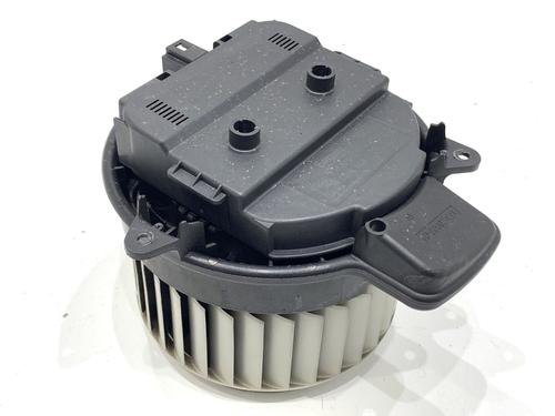 Used Heater blower motor Heater blower motor AUDI A7 Sportback (4GA, 4GF) 3.0 TFSI quattro (333 hp) 39342181 39342181