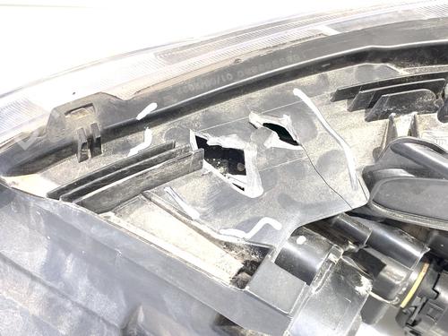 Right headlight PEUGEOT 2008 I (CU_) 1.2 VTi | BP39353742C29 - Image 6