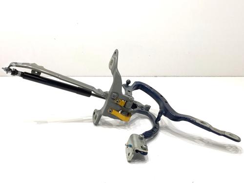 hingedoor-check-strap-bmw-3-touring-g21-g81-2019-39348008 main image
