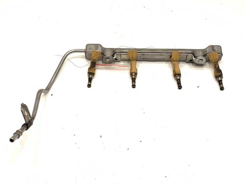 Used Injection rail Injection rail 39346353 39346353