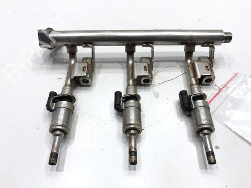 Used Injection rail Injection rail 39352213 39352213