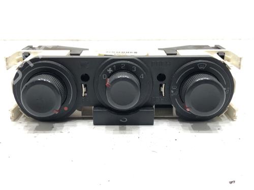 Used Climate control Climate control 39283579 39283579