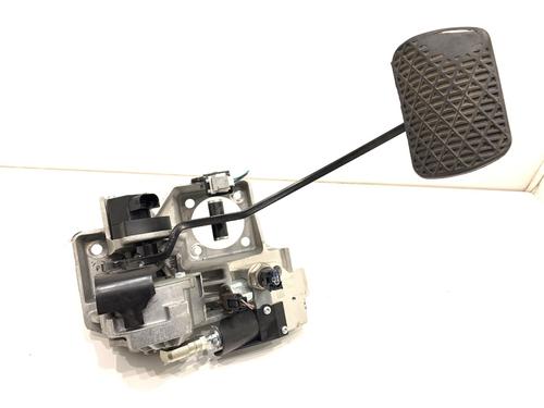 Pedal freno Pedal freno 39300608 39300608