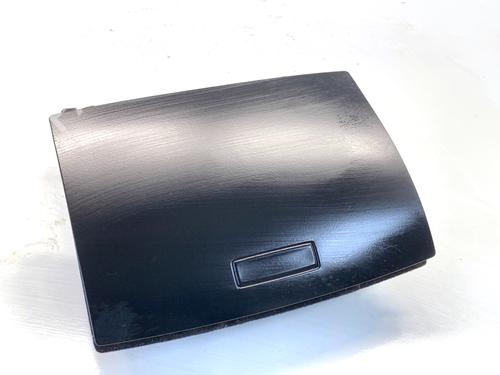Used Glove box Glove box 39336232 39336232