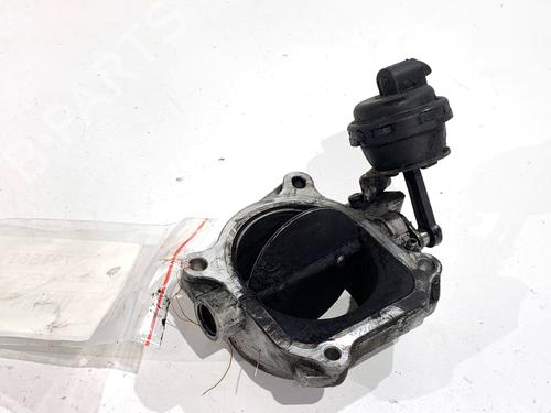 Used Throttle body Throttle body 39304778 39304778