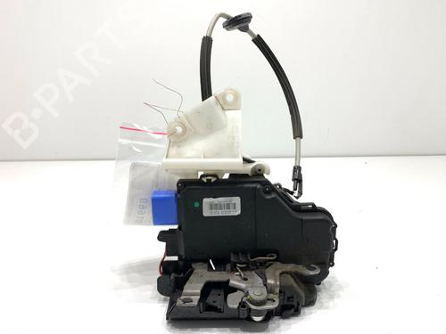 rear-left-lock-vw-phaeton-3d1-3d2-3d3-3d4-3d6-3d7-3d8-3d9-2002-2003-2004-2005-2006-2007-2008-2009-2010-2011-2012-2013-2014-2015-2016-39345287 main image