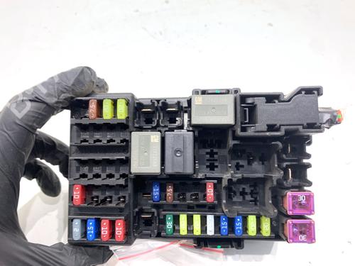 Fuse box OPEL CORSA E (X15) 1.4 (08, 68) | BP39339828E1 - Image 3