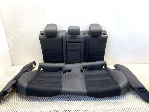 rear-seat-2nd-row-lexus-is-iii-_e3_-2013-39329585 main image