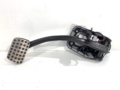 Used Break pedal Break pedal MERCEDES-BENZ M-CLASS (W166) ML 350 BlueTEC 4-matic (166.024, 166.023) (258 hp) 39323722 39323722