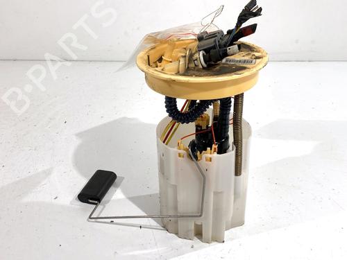 Used Fuel pump Fuel pump FORD FOCUS III Turnier 1.5 TDCi (120 hp) 39331621 39331621