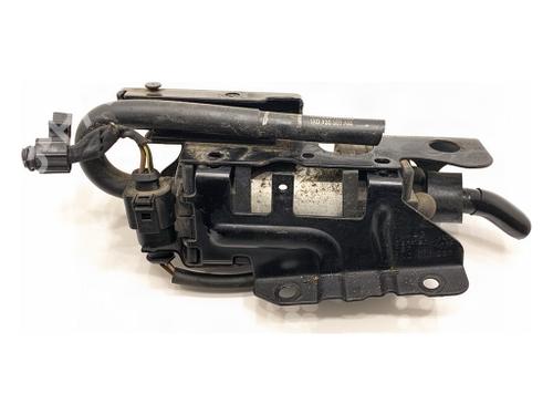Used Fuel pump Fuel pump VW EOS (1F7, 1F8) 2.0 TDI (140 hp) 40489136 40489136