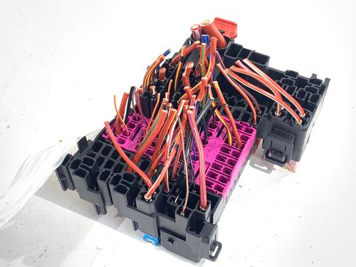 Fuse box SKODA KAMIQ (NW4) 1.5 TSI | BP39341553E1 - Image 3