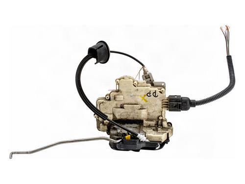 front-right-lock-audi-a8-d3-4e2-4e8-2002-2003-2004-2005-2006-2007-2008-2009-2010-39377776 main image