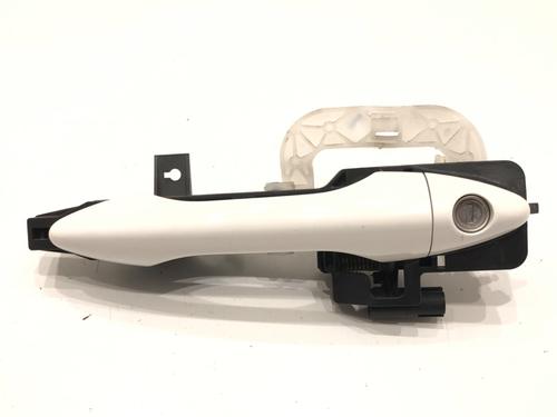 front-left-exterior-door-handle-hyundai-ix35-lm-el-elh-2009-2010-2011-2012-2013-2014-2015-2016-39287679 main image