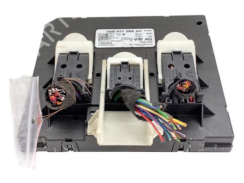 Used Electronic module Electronic module VW GOLF VII Variant (BA5, BV5) 1.6 TDI (105 hp) 39354054 39354054