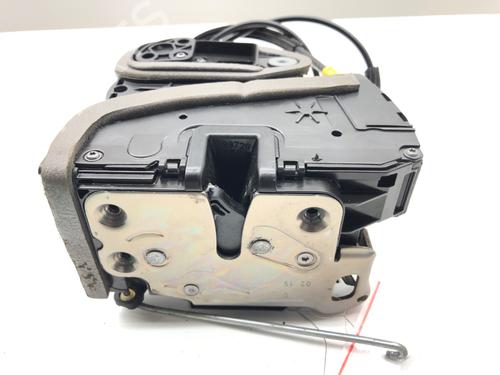 front-left-lock-opel-astra-k-b16-2015-2016-2017-2018-2019-2020-2021-2022-39302925 main image