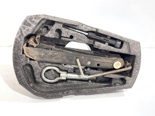 Used Jack Kit Jack Kit 39331216 39331216