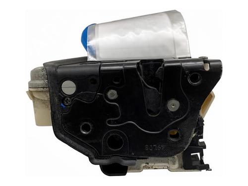front-left-lock-audi-a4-b8-avant-8k5-2007-2008-2009-2010-2011-2012-2013-2014-2015-2016-2017-39359531 main image