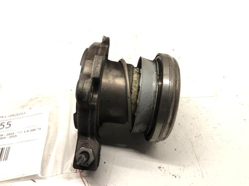 clutch-slave-cylinder-opel-astra-j-p10-2009-2010-2011-2012-2013-2014-2015-2016-39269273 main image