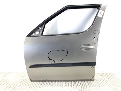 left-front-door-skoda-roomster-5j7-2006-2007-2008-2009-2010-2011-2012-2013-2014-2015-39314331 main image