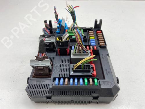 Fuse box CITROËN C4 CACTUS 1.2 VTi 82 | BP39377139E1 - Image 3